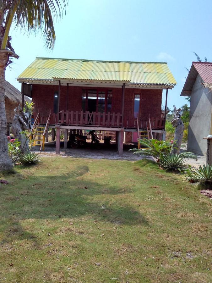 Asari Timo Cottage Karimunjawa Eksteriør bilde